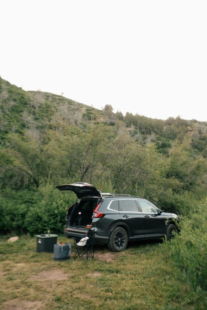 how long will a 100ah battery run suv camping gear